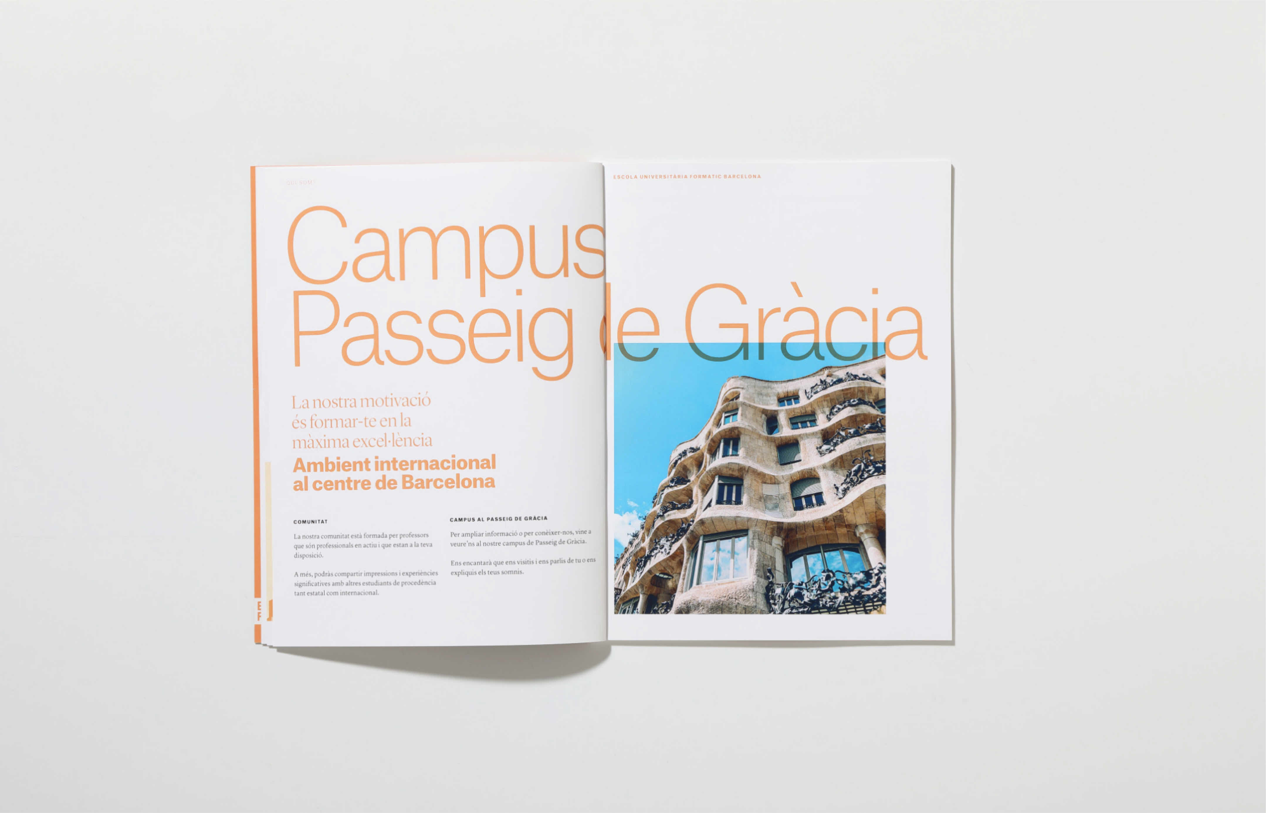 <span><span>Mockups de l'interior de diferents p&agrave;gines de la revista ESCOLA UNIVERIST&Agrave;RIA FORMATIC BARCELONA. Dissenyat per l'estudi ESIETE de branding i comunicaci&oacute;.</span></span>